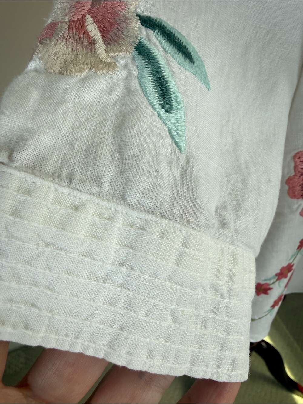 Johnny Was Oversized Nalina Weekend Tunic Linen Embroidered Soft Off White Pinks - Picture 9 of 16